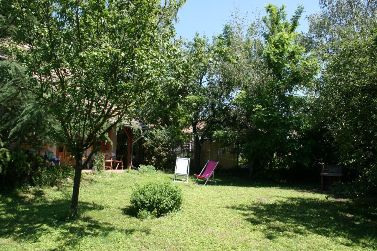 Heregi Eden Vendeghaz Exterior photo